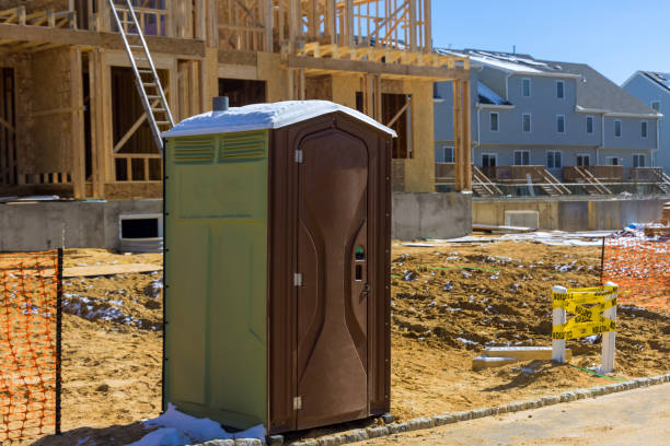 Porta potty rental for festivals in Fairchild Af, WA